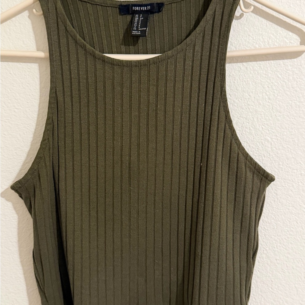 Forever 21 High chest Ribbed Tank Top